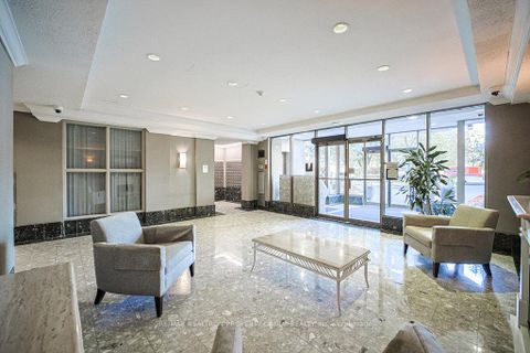 Photo 3 at 1621 - 3 Greystone Walk Drive, Kennedy Park, Toronto