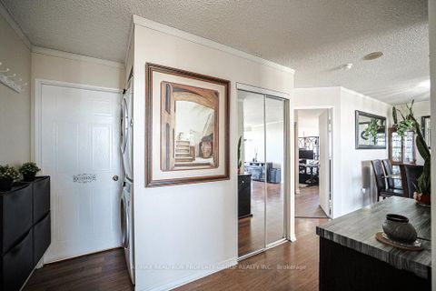 Photo 19 at 1621 - 3 Greystone Walk Drive, Kennedy Park, Toronto