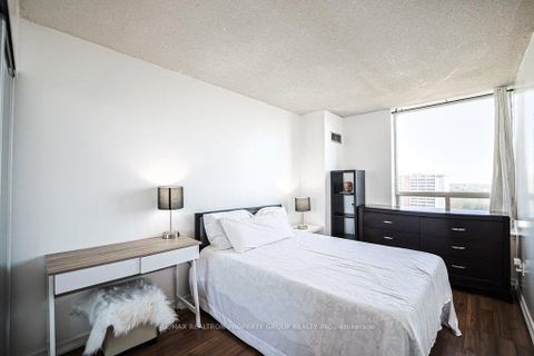 Photo 21 at 1621 - 3 Greystone Walk Drive, Kennedy Park, Toronto