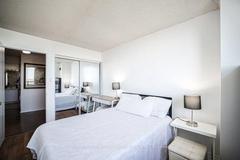 Photo 23 at 1621 - 3 Greystone Walk Drive, Kennedy Park, Toronto