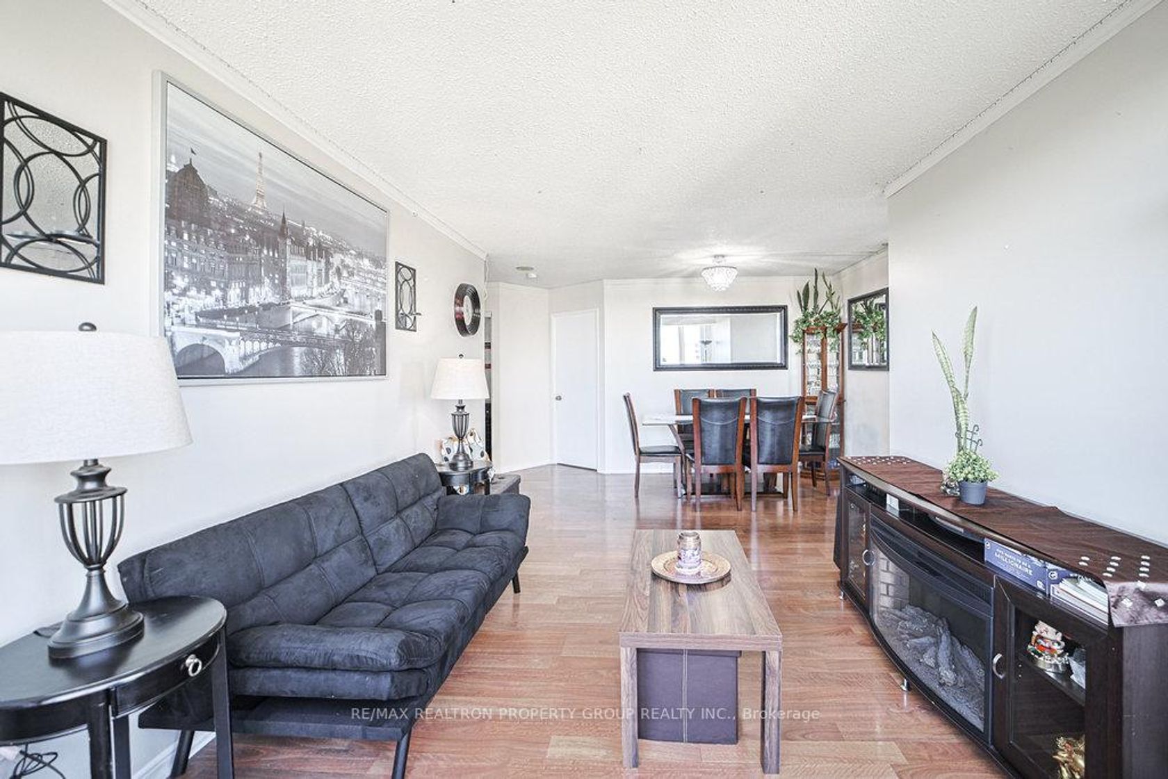 Photo 11 at 1621 - 3 Greystone Walk Drive, Kennedy Park, Toronto Photo 11 at 1621 - 3 Greystone Walk Drive, Kennedy Park, Toronto