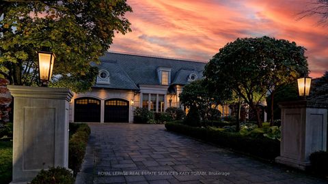 Photo 5 at 101 Forest Heights Boulevard, Windfields, Toronto