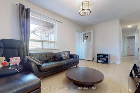 Photo 4 at 87 Steeles Avenue E, Newtonbrook East, Toronto