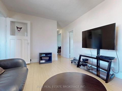 Photo 5 at 87 Steeles Avenue E, Newtonbrook East, Toronto