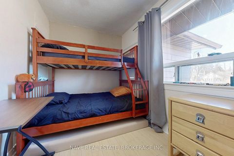 Photo 11 at 87 Steeles Avenue E, Newtonbrook East, Toronto