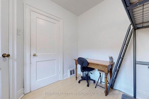 Photo 14 at 87 Steeles Avenue E, Newtonbrook East, Toronto