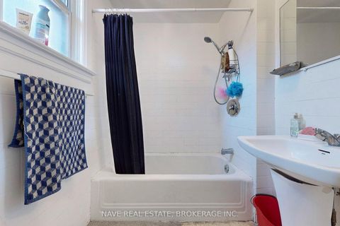 Photo 15 at 87 Steeles Avenue E, Newtonbrook East, Toronto