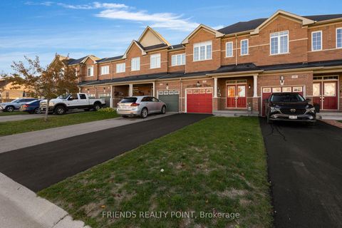 Photo 3 at 57 Forsyth Crescent, West Bayfield, Barrie