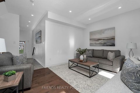 Photo 8 at 57 Forsyth Crescent, West Bayfield, Barrie