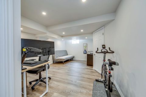 Photo 22 at 36 Trevino Circle, 400 North, Barrie