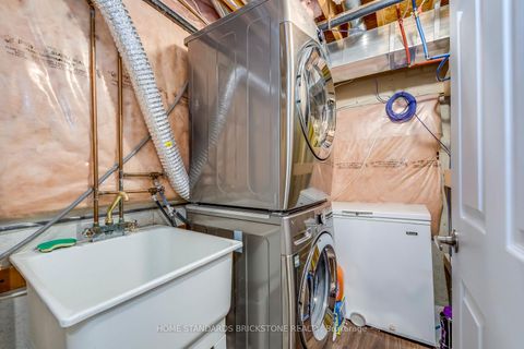 Photo 26 at 36 Trevino Circle, 400 North, Barrie