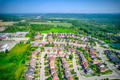 Photo 39 at 36 Trevino Circle, 400 North, Barrie