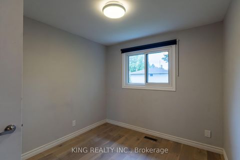 Photo 17 at 4 - 141 Ripley Court, CP College Park, Oakville