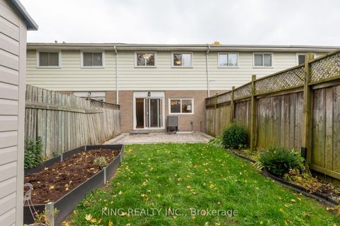 Photo 40 at 4 - 141 Ripley Court, CP College Park, Oakville