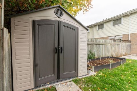 Photo 41 at 4 - 141 Ripley Court, CP College Park, Oakville