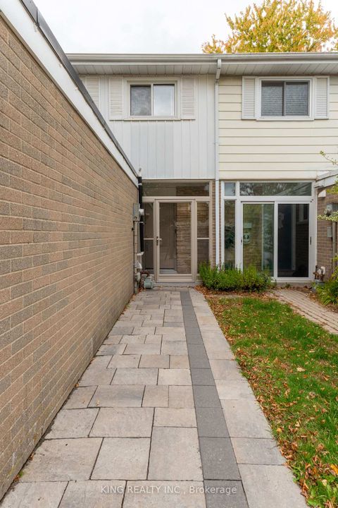 Photo 44 at 4 - 141 Ripley Court, CP College Park, Oakville