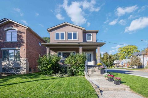 Photo 1 at 122 Cedarcrest Boulevard, Parkview, Toronto