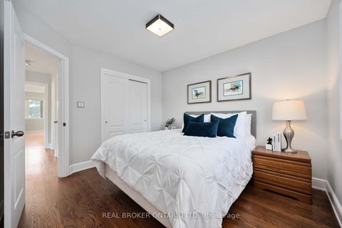 Photo 14 at 122 Cedarcrest Boulevard, Parkview, Toronto