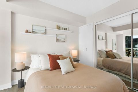 Photo 22 at 710 - 10 Yonge Street, Waterfront Communities C1, Toronto