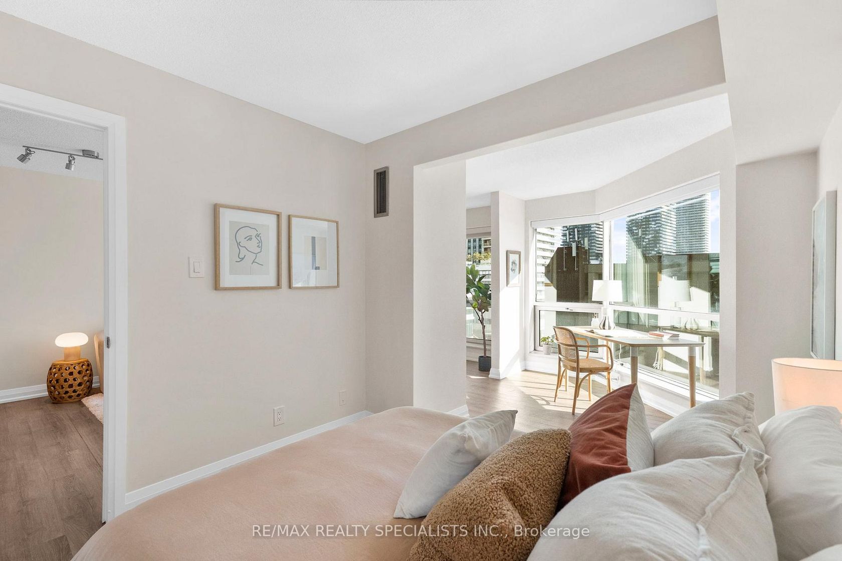 Photo 21 at 710 - 10 Yonge Street, Waterfront Communities C1, Toronto Photo 21 at 710 - 10 Yonge Street, Waterfront Communities C1, Toronto