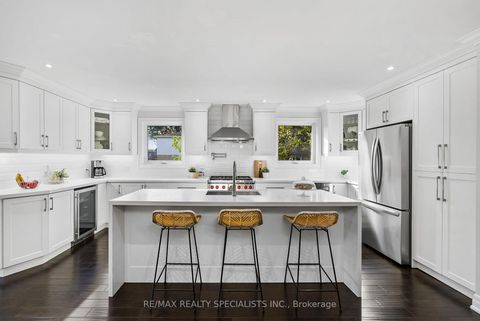 Photo 10 at 8 Brumwell Street, Centennial Scarborough, Toronto