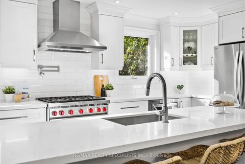 Photo 13 at 8 Brumwell Street, Centennial Scarborough, Toronto