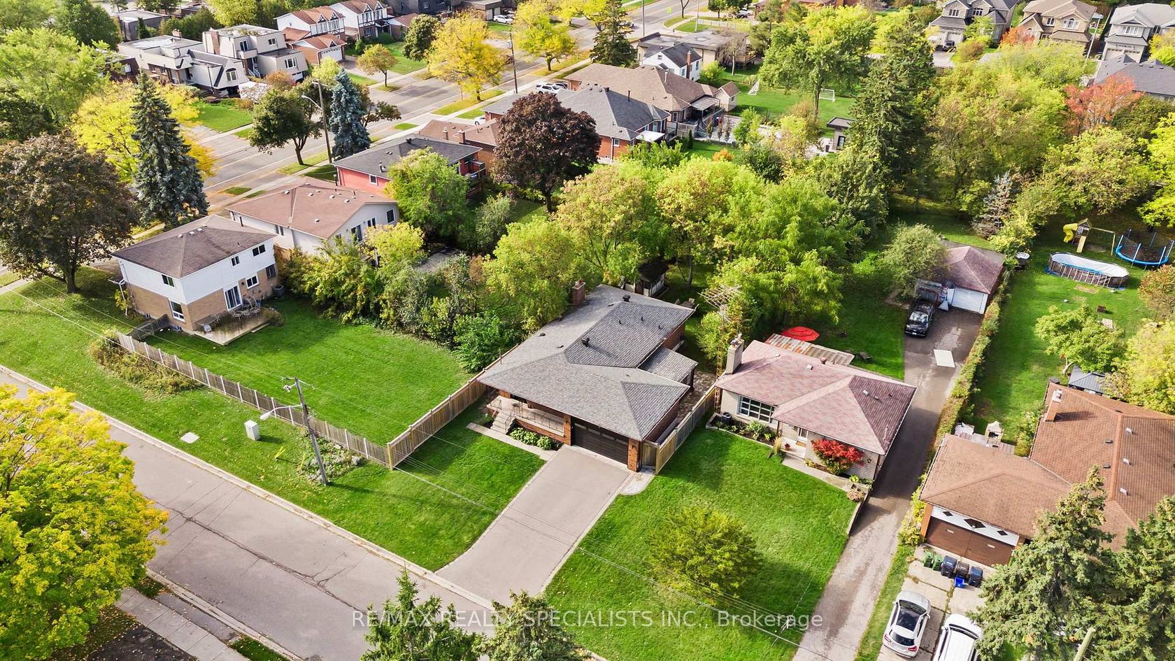 8 Brumwell Street, Centennial Scarborough, Toronto 