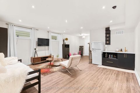 Photo 35 at 87 Lake Crescent, Mimico, Toronto