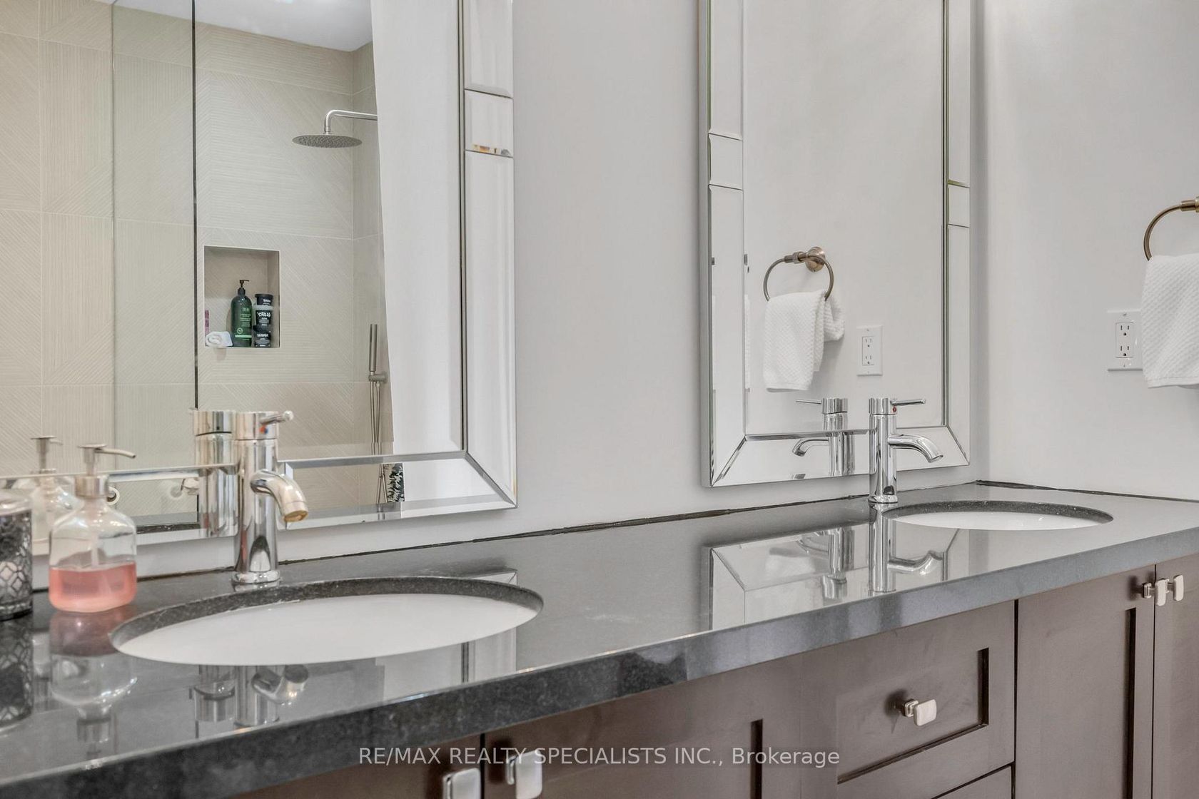 Photo 23 at 87 Lake Crescent, Mimico, Toronto Photo 23 at 87 Lake Crescent, Mimico, Toronto