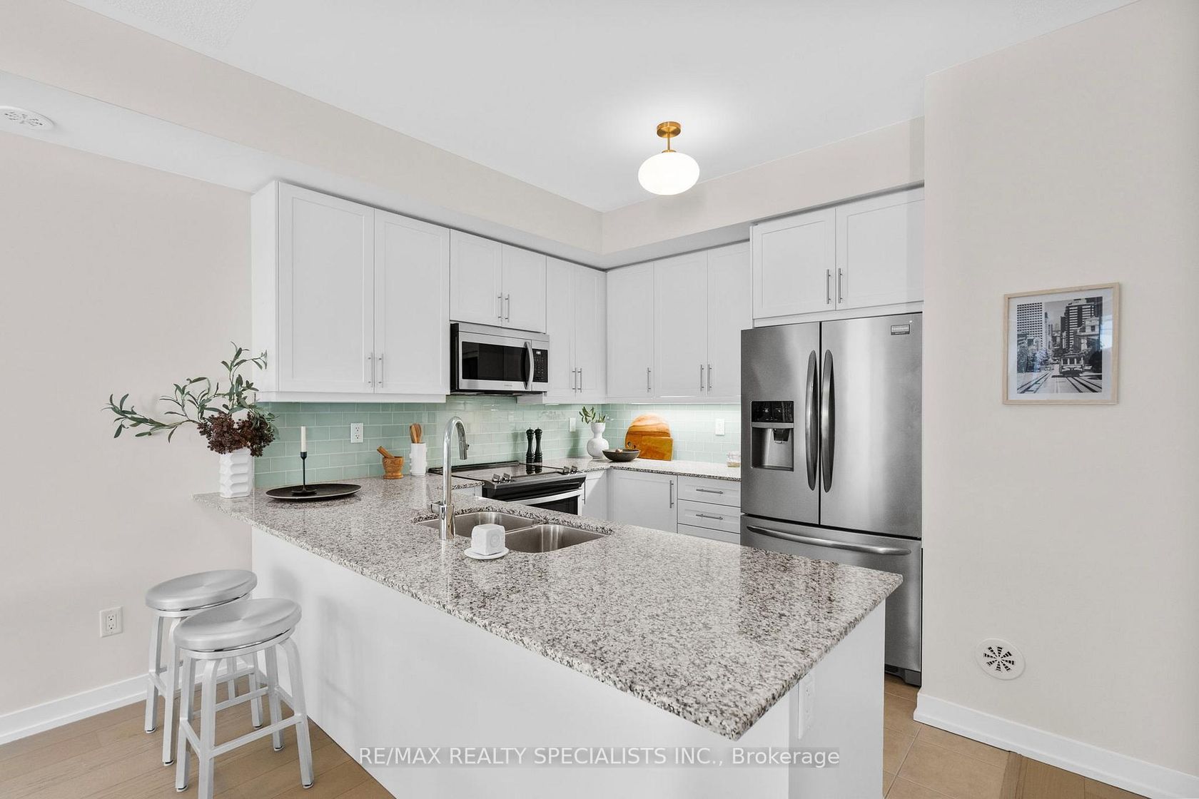 Photo 5 at 417 - 8 Drummond Street, Mimico, Toronto Photo 5 at 417 - 8 Drummond Street, Mimico, Toronto