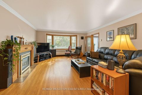 Photo 6 at 50 Twenty Third Street, Long Branch, Toronto