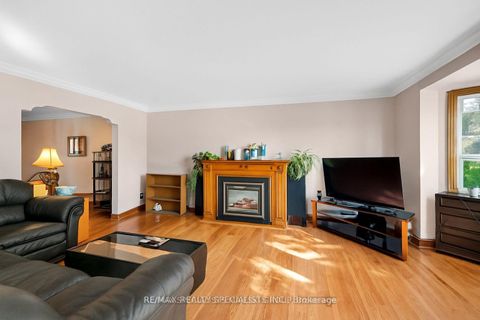 Photo 7 at 50 Twenty Third Street, Long Branch, Toronto