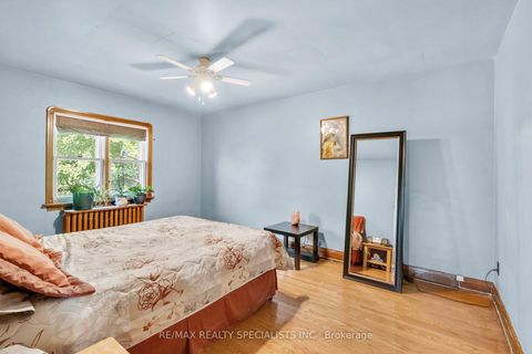 Photo 28 at 50 Twenty Third Street, Long Branch, Toronto