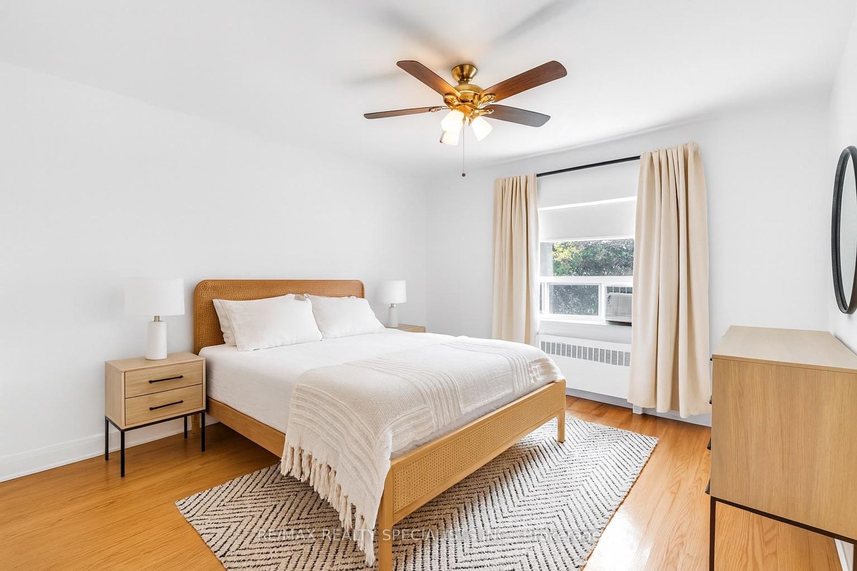 Photo 24 at 50 Twenty Third Street, Long Branch, Toronto Photo 24 at 50 Twenty Third Street, Long Branch, Toronto