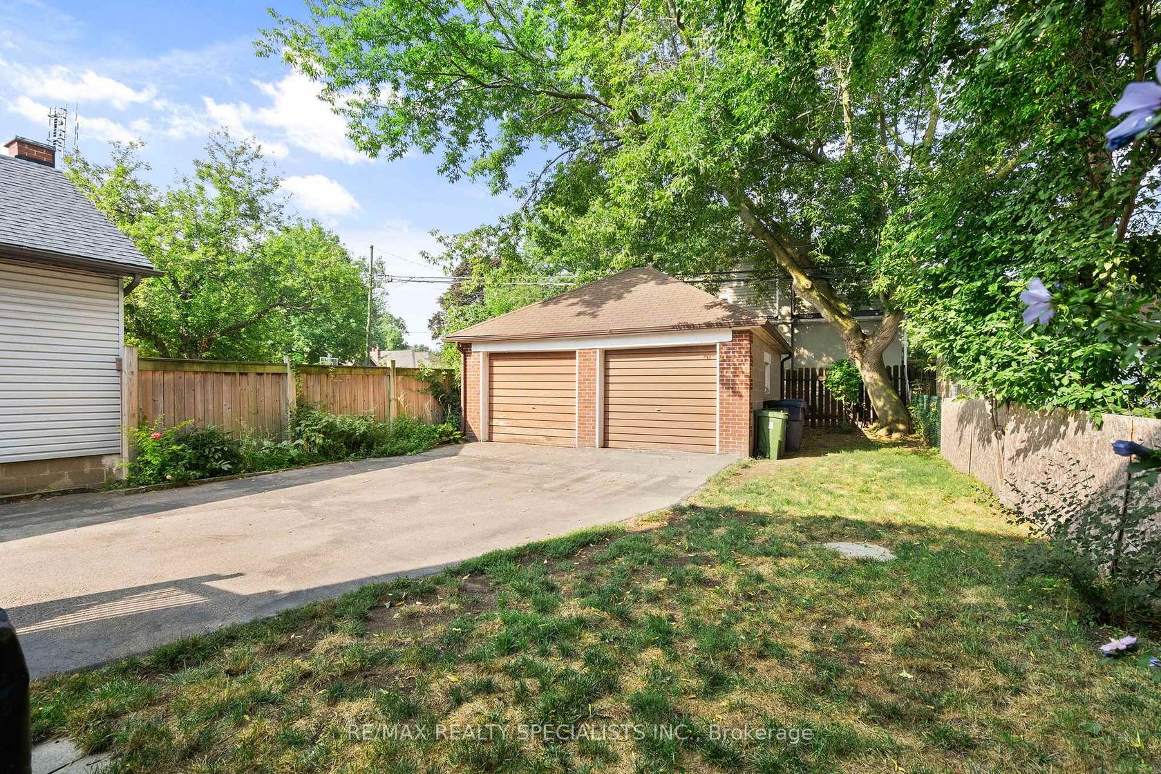 Photo 47 at 50 Twenty Third Street, Long Branch, Toronto Photo 47 at 50 Twenty Third Street, Long Branch, Toronto