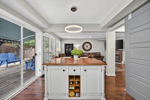 Photo 14 at 165 Bonny Meadows Drive, Aurora Highlands, Aurora