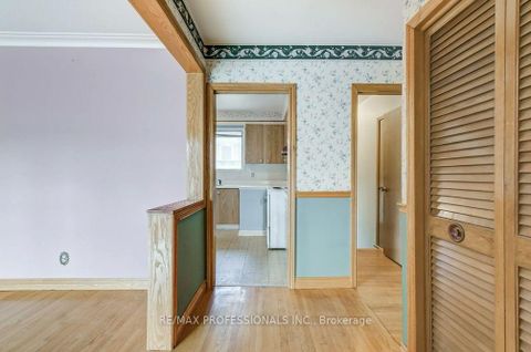 Photo 6 at 30 Renault Crescent, Humber Heights, Toronto