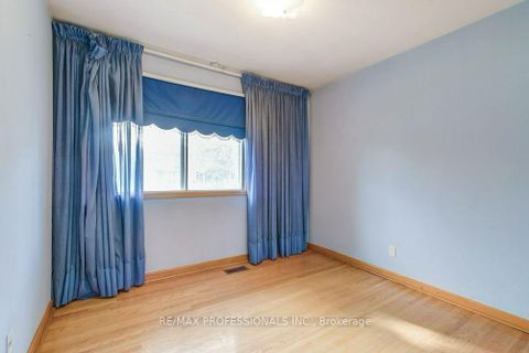 Photo 8 at 30 Renault Crescent, Humber Heights, Toronto