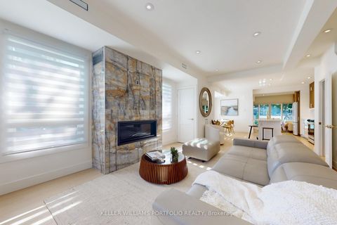 Photo 1 at 22 Pitt Avenue, Birchmount, Toronto