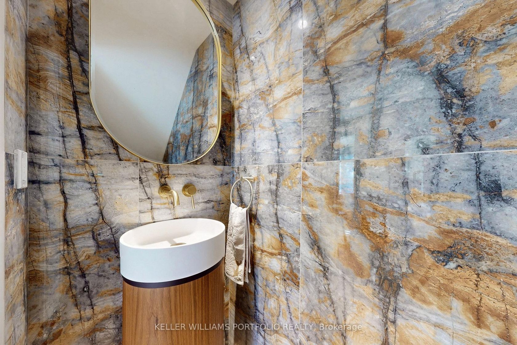 Photo 14 at 22 Pitt Avenue, Birchmount, Toronto Photo 14 at 22 Pitt Avenue, Birchmount, Toronto