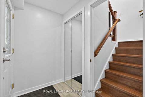 Photo 21 at 19 Navaho Drive, Pleasant View, Toronto