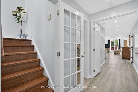 Photo 22 at 19 Navaho Drive, Pleasant View, Toronto