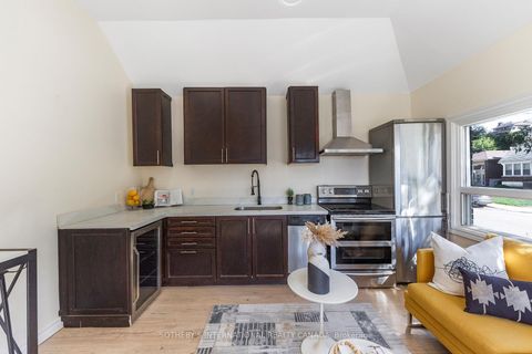 Photo 2 at 70 Dunraven Drive, Eglinton West, Toronto