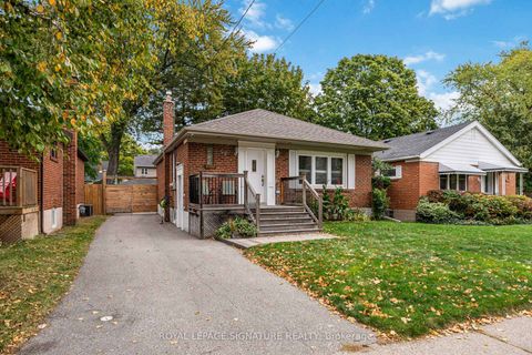 Photo 32 at 49 Westhead Road, Alderwood, Toronto