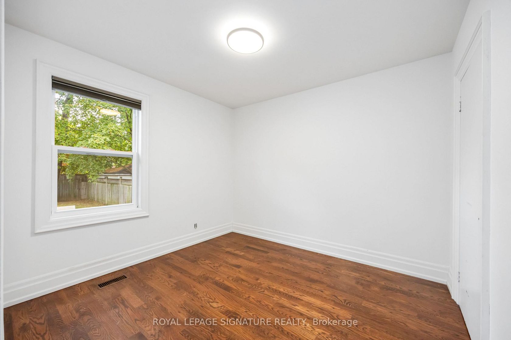 Photo 16 at 49 Westhead Road, Alderwood, Toronto Photo 16 at 49 Westhead Road, Alderwood, Toronto