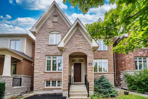 Photo 0 at 40 Dungannon Drive, Angus Glen, Markham