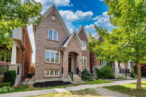 Photo 1 at 40 Dungannon Drive, Angus Glen, Markham