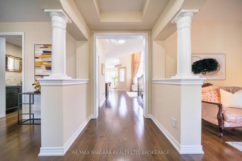 Photo 4 at 40 Dungannon Drive, Angus Glen, Markham