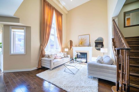 Photo 19 at 40 Dungannon Drive, Angus Glen, Markham