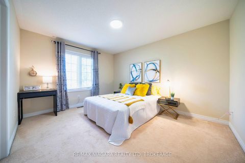 Photo 30 at 40 Dungannon Drive, Angus Glen, Markham